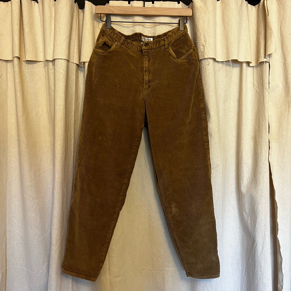 Size 12 petite (fits like small) rusty/brown color corduroy jeans